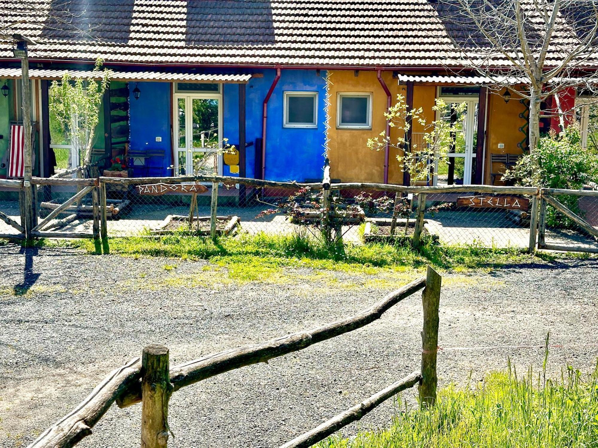 Agriturismo Ca Du Chittu Carro Buitenkant foto